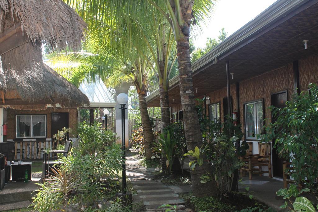 Paragayo Resort Tawala  Экстерьер фото