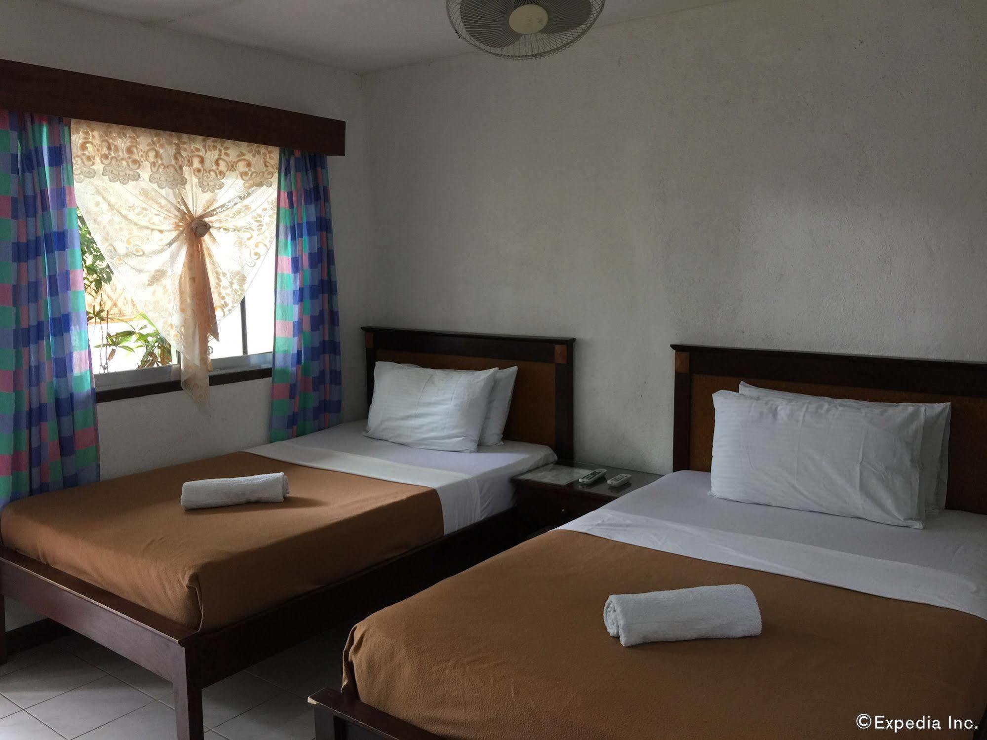 Paragayo Resort Tawala  Экстерьер фото