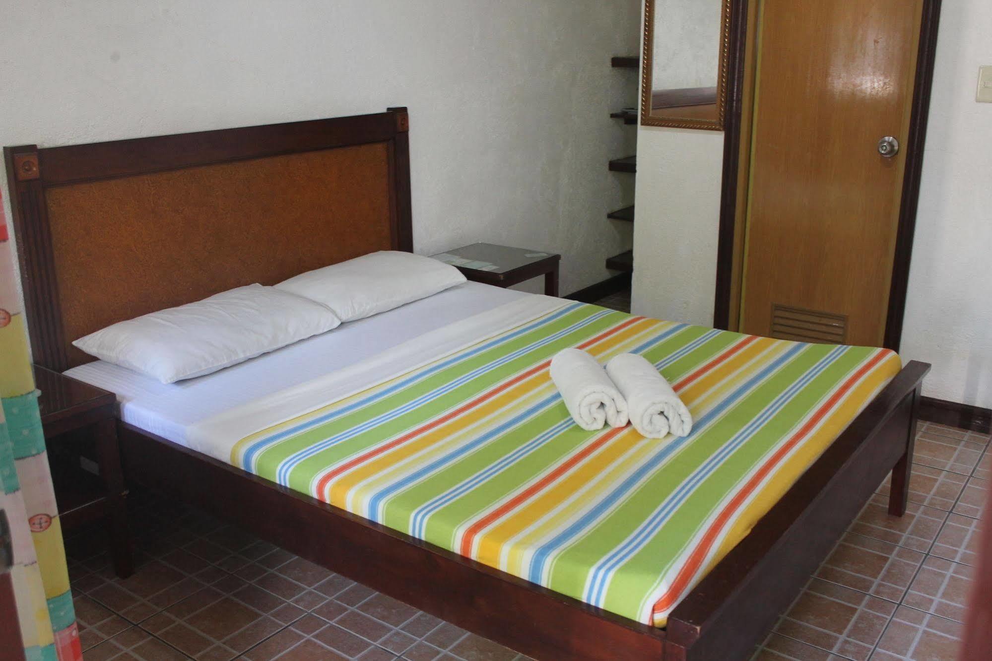Paragayo Resort Tawala  Экстерьер фото