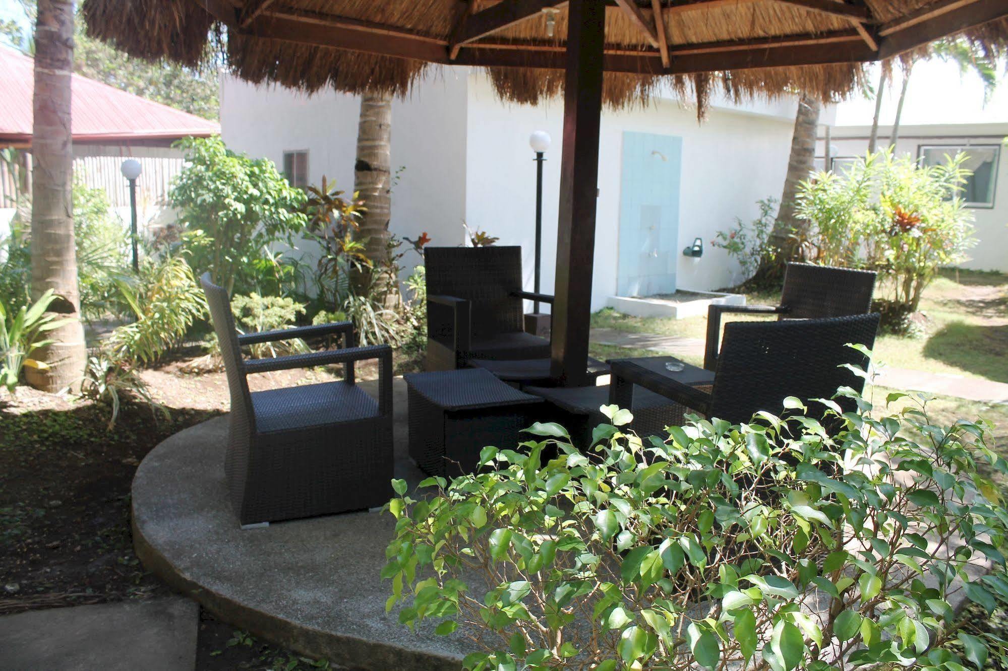 Paragayo Resort Tawala  Экстерьер фото